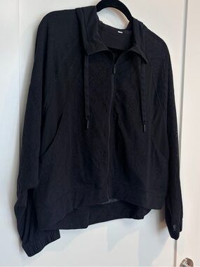 Lululemon Black Lace & Mesh Zip Jacket Oversized Large